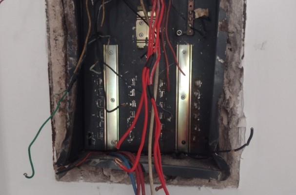 Lider Total Reparos - Hidráulica | Desentupimento |Eletricista Residencial | Limpeza de Caixa D'agua | Pintura Residencial